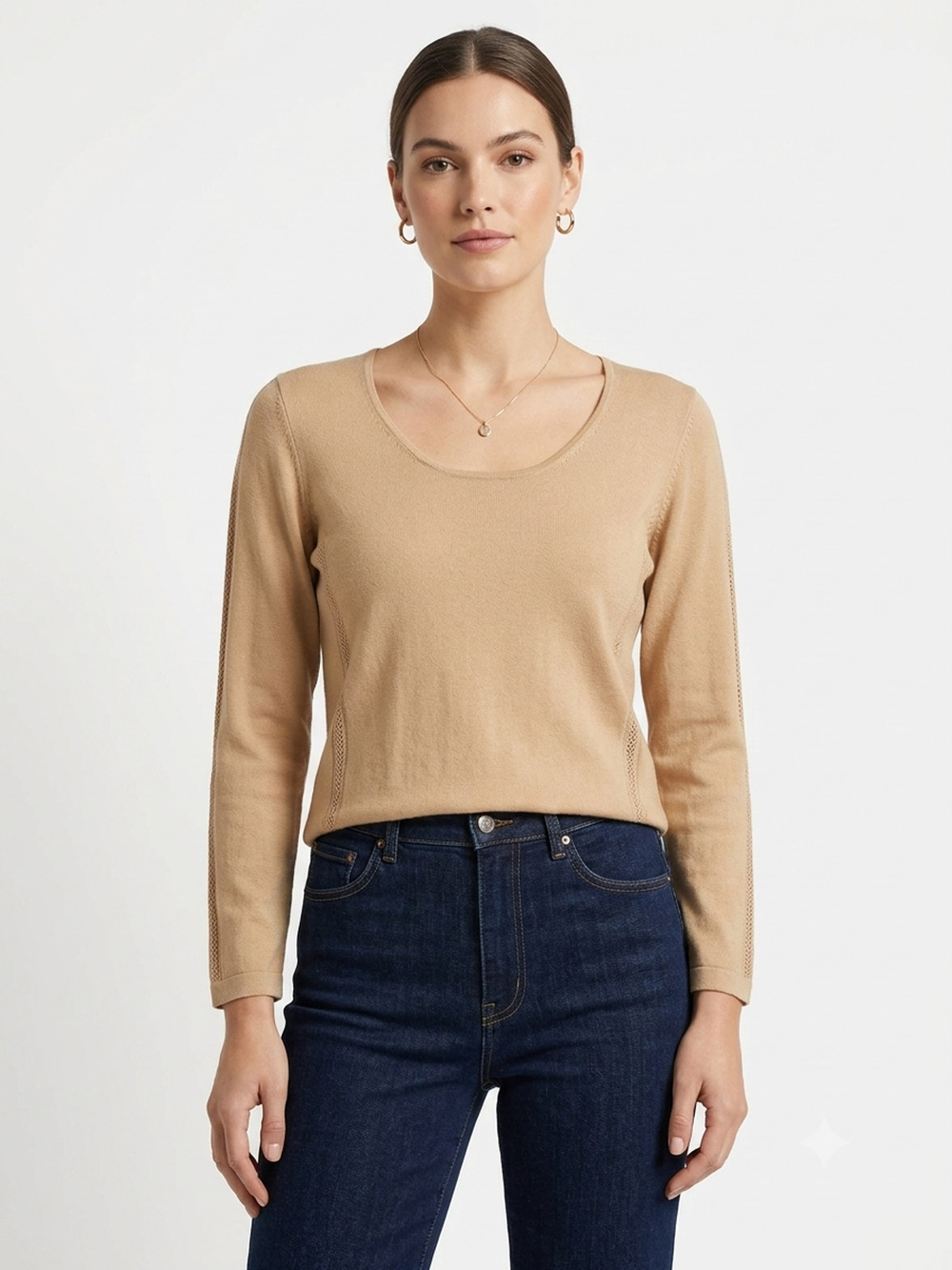 Carlisle Women’s Tan Silk Blend Sweater Size Medium Scoop Neck Long Sleeve Top